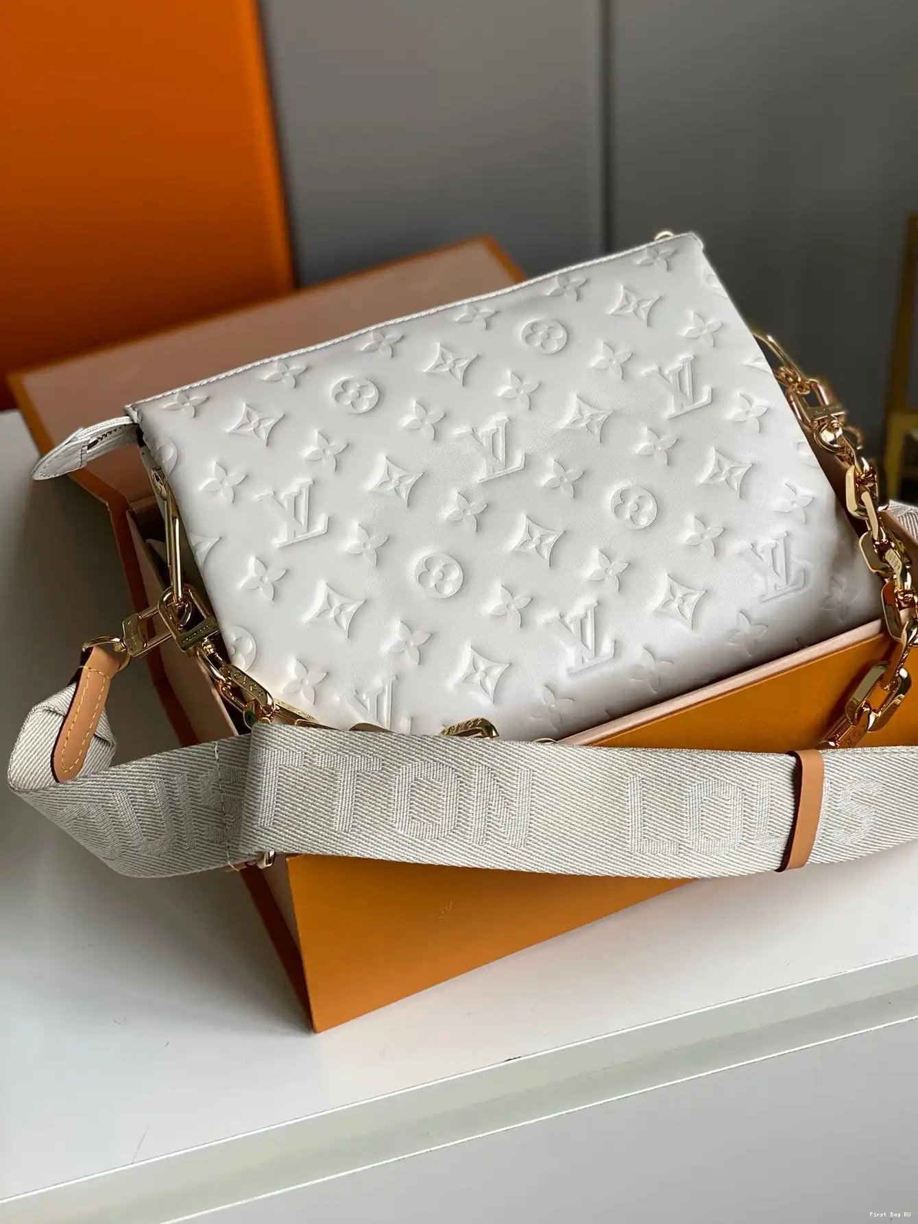 Firstbags ru VUITTON COUSSIN PM LOUIS 0618